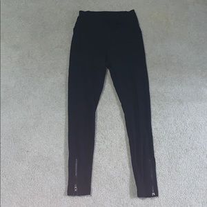 black fabletics leggings